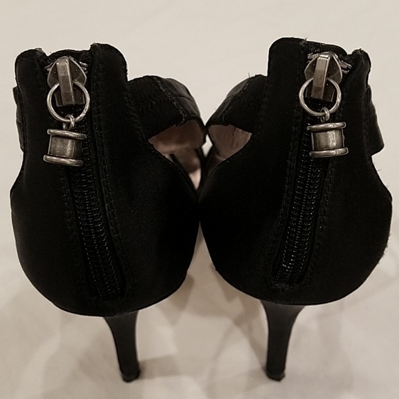 BCBGMaxAzria sexy satin heels size 10 - Picture 6 of 8